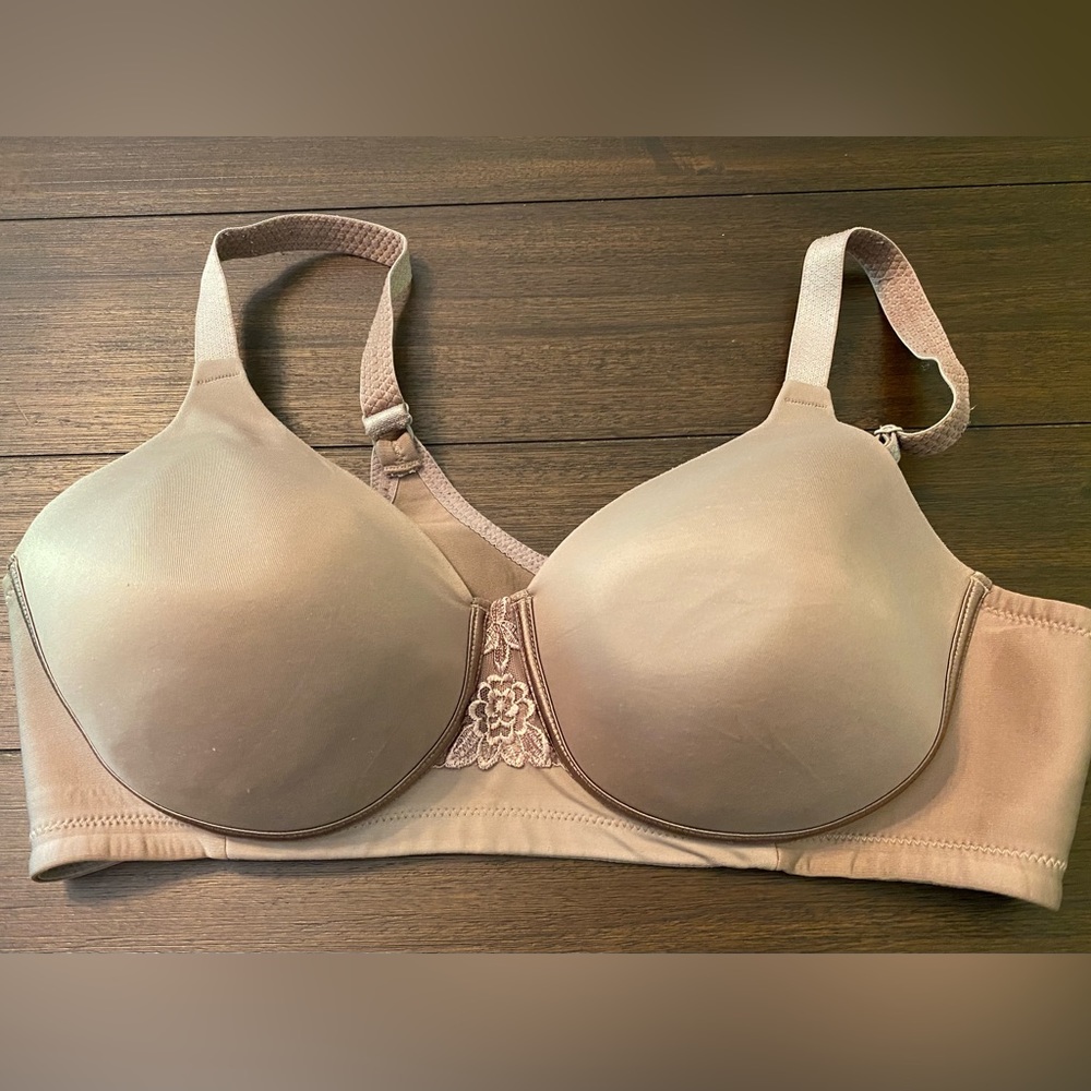 Vanity Fair womens Full Figure Beauty Back Smoothing Bra, Wirefree - TAN, 38D